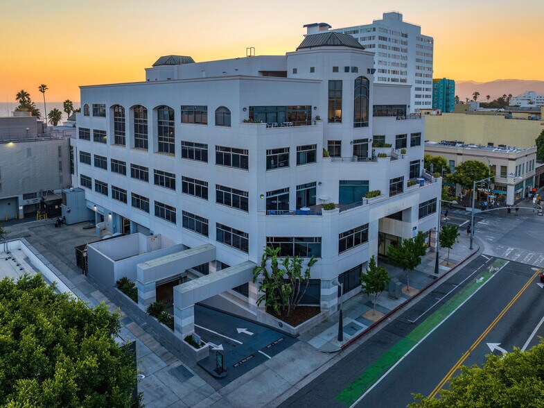 More Photos Of 120 Broadway, Santa Monica Office For Lease
