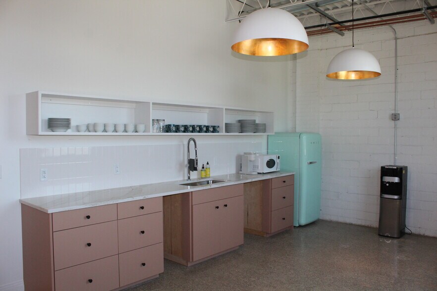 More Photos Of 117 W Main St, Coldwater Office For Lease