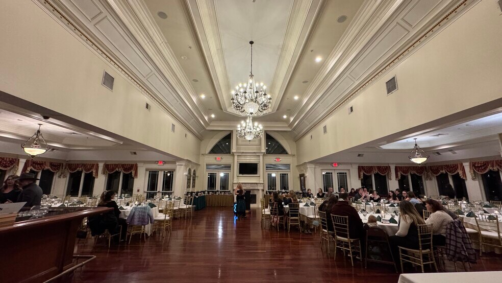 More Photos Of 700 Strykers Rd, Phillipsburg Golf Course Driving Range For Lease