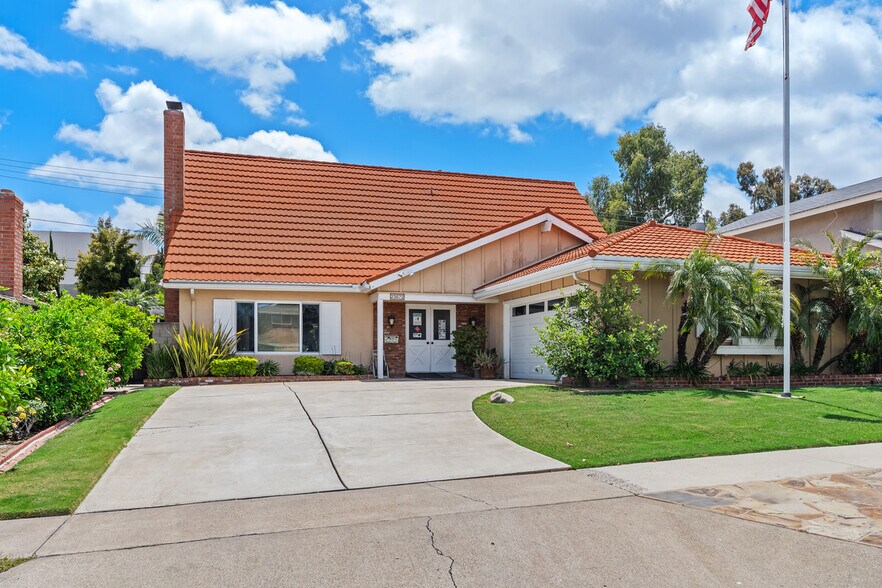 More Photos Of 23672 Cavanaugh Rd, Lake Forest Assisted Living For Sale