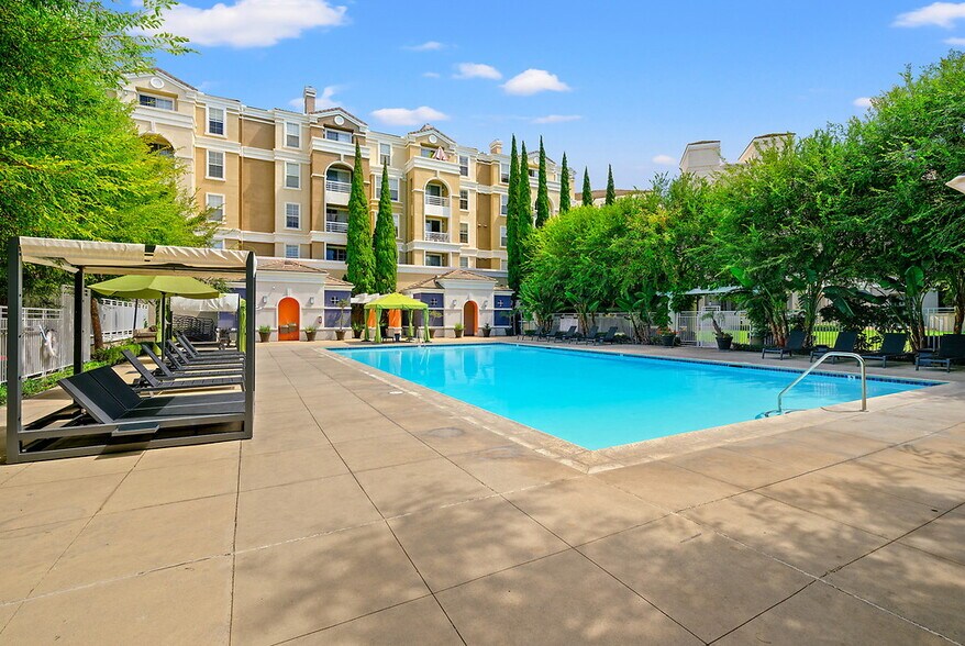 More Photos Of 31 E MacArthur Crescent Dr, Santa Ana Apartments For Lease