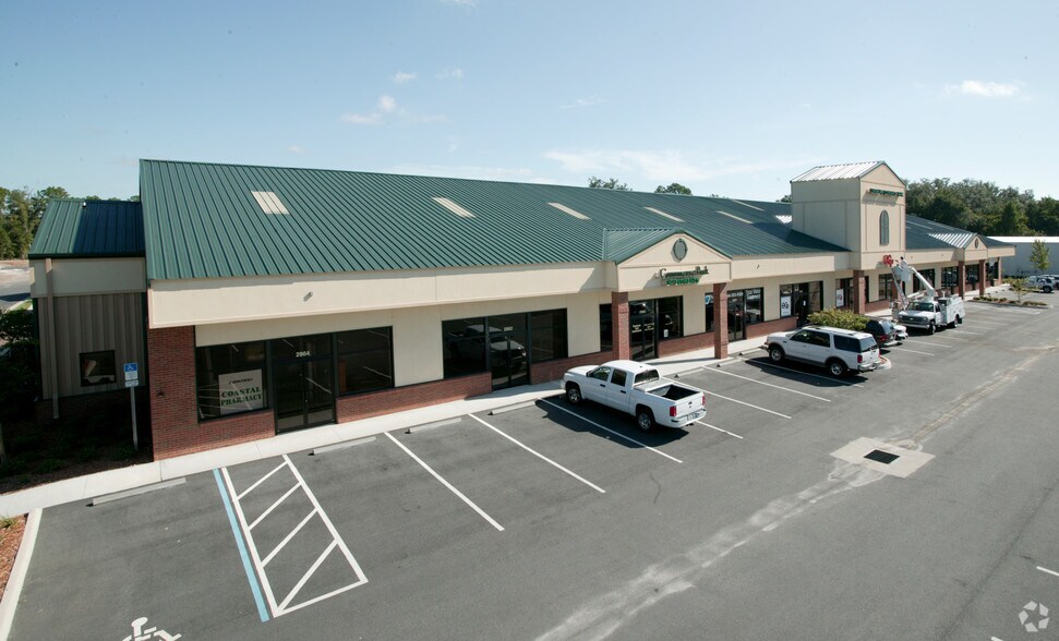 More Photos Of 124-146 Park Center St, Leesburg Light Manufacturing For Lease