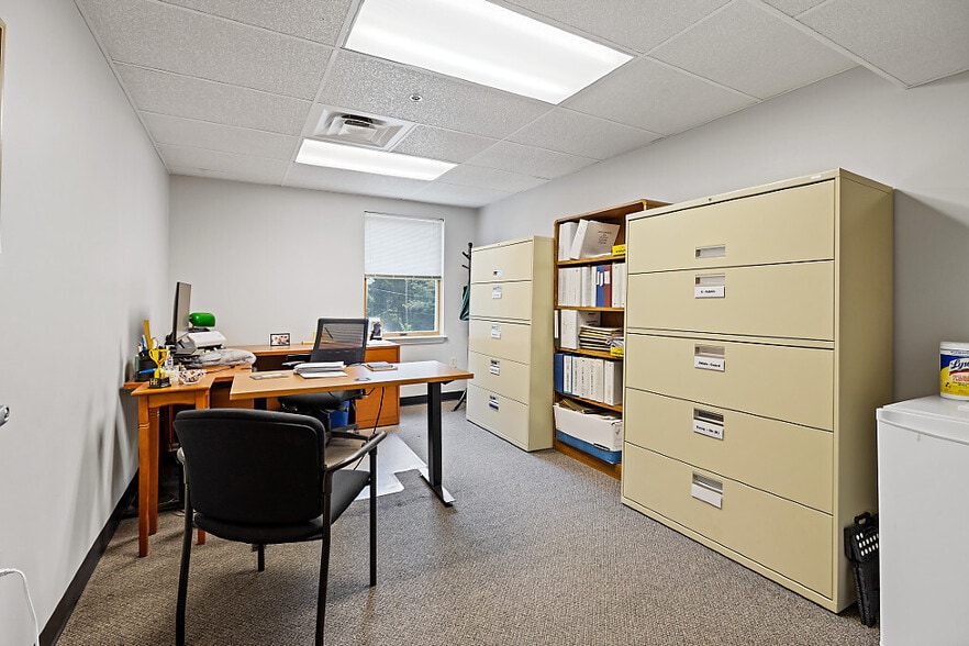 More Photos Of 323 State St, Augusta Office Residential For Sale