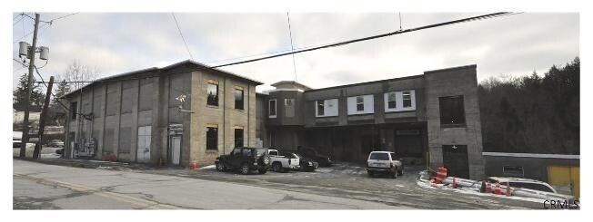 More Photos Of 1548 Burden Lake Rd, Averill Park Warehouse For Lease