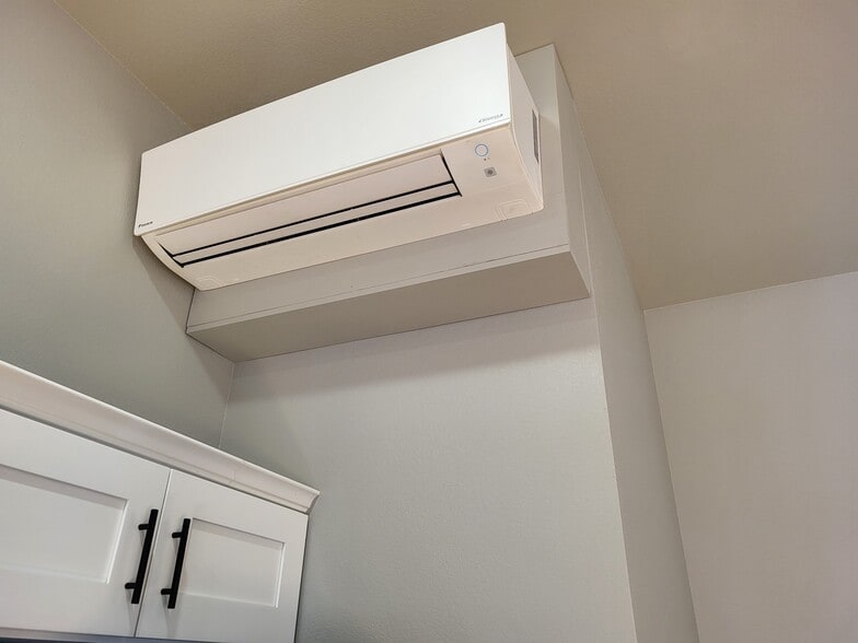 More Photos Of 223 W 3rd St, Joplin Apartments For Sale