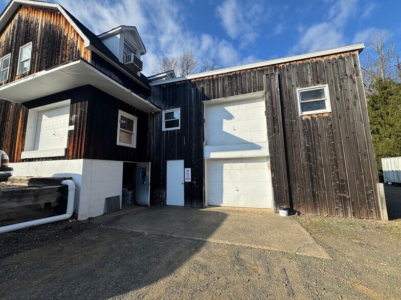 More Photos Of 126 Mount Bethel Rd, Warren Light Manufacturing For Sale