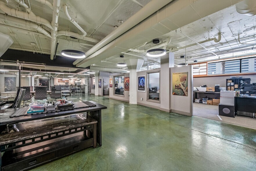 More Photos Of 2000 Arapahoe St, Denver Loft Creative Space For Lease