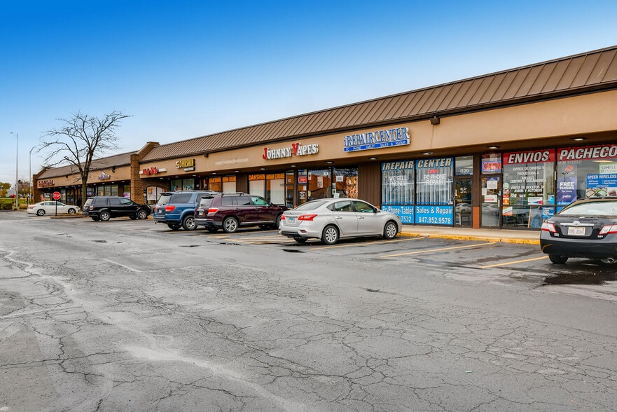 More Photos Of 1049-1093 N Salem Dr, Schaumburg Unknown For Lease