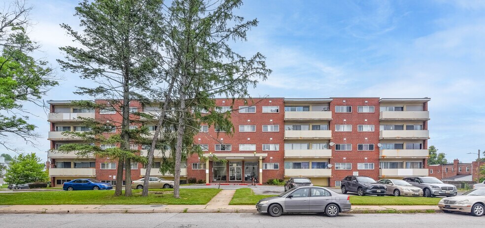 Primary Photo Of 3809 Clarks Ln, Baltimore Apartments For Sale