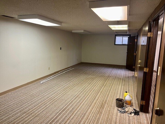 More Photos Of 1431-1449 Liberty St, Salem Office For Lease