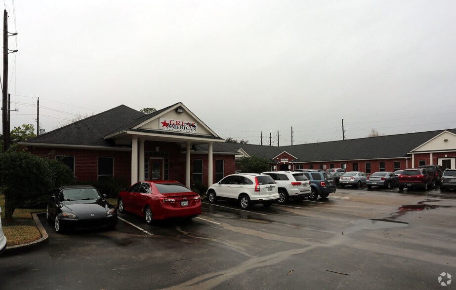 More Photos Of 4560 FM 1960 Rd W, Houston Medical For Lease