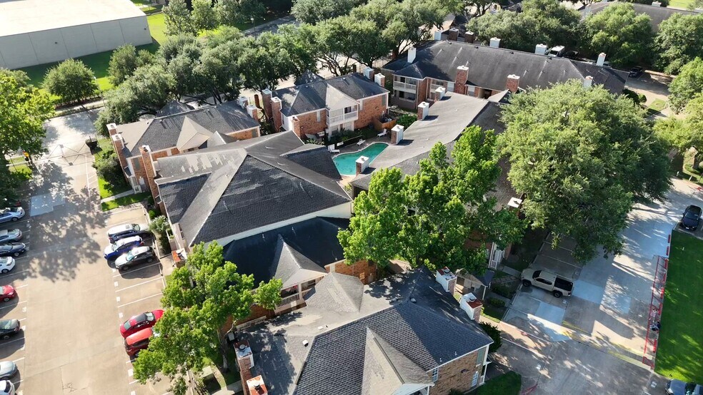 Primary Photo Of 2626 Holly Hall St, Houston Apartments For Sale