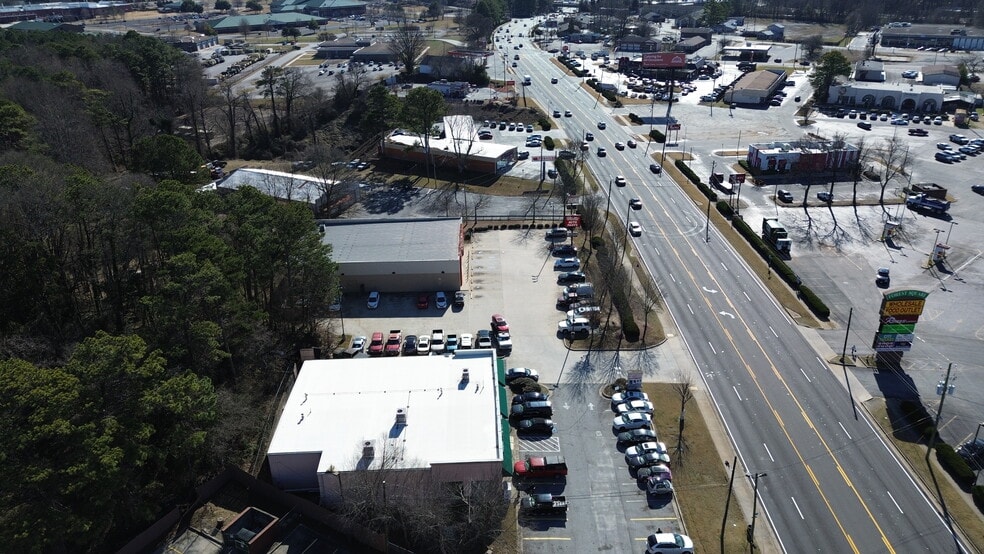 More Photos Of 4894 Jonesboro Rd, Forest Park Freestanding For Sale