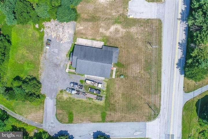 More Photos Of 19220 York Rd, Parkton Freestanding For Sale