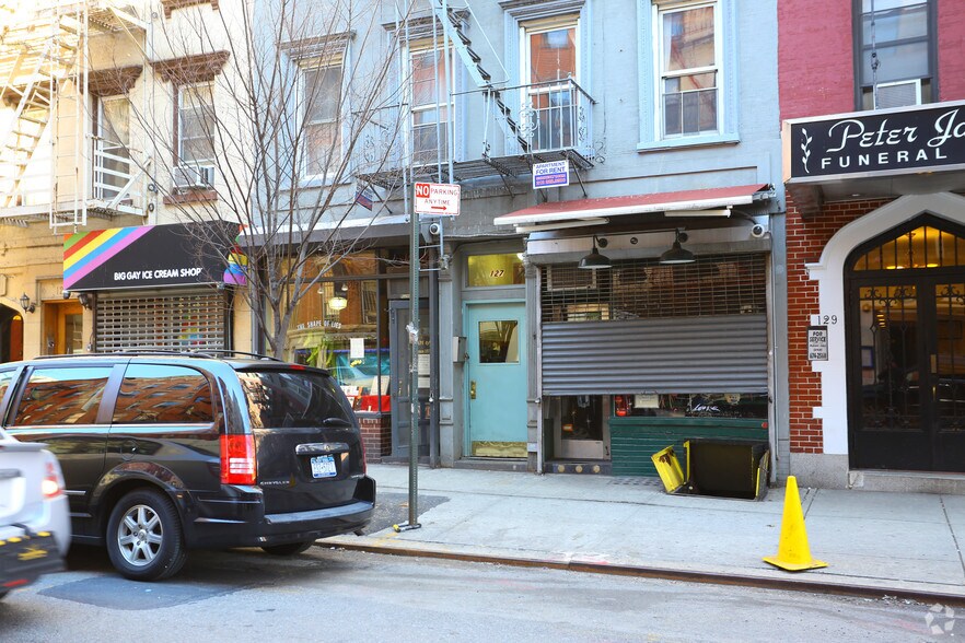 More Photos Of 127 E 7th St, New York Apartments For Lease