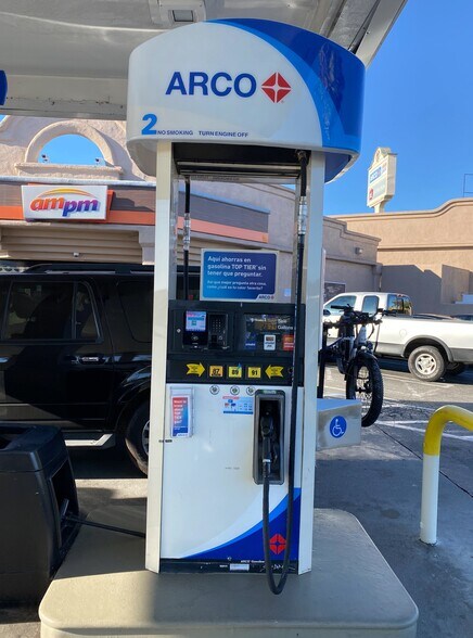 More Photos Of 3804 Plaza Dr, Oceanside General Retail For Sale