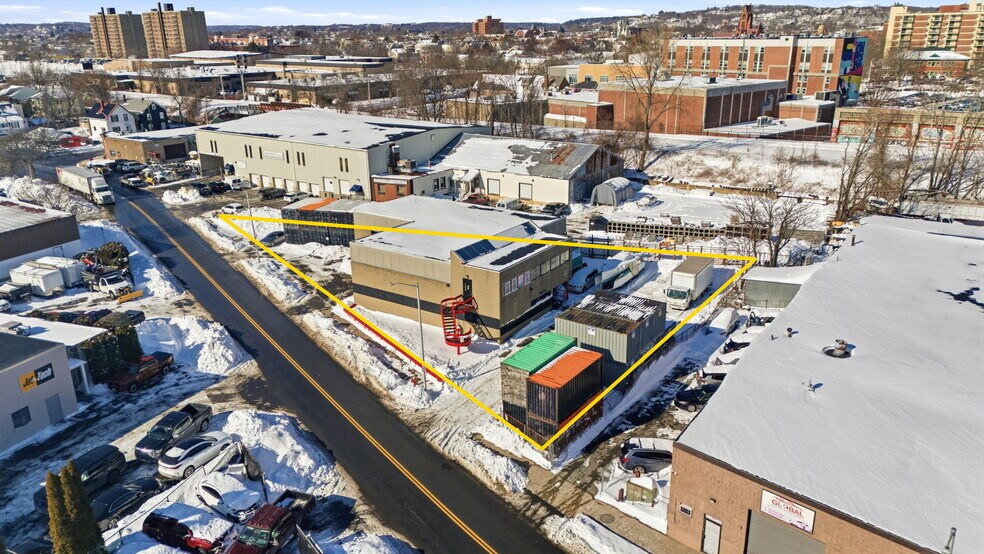 More Photos Of 47 Alley St, Lynn Industrial For Lease