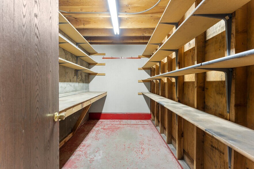 More Photos Of 1342 W Industrial Rd, Cedar City Warehouse For Lease