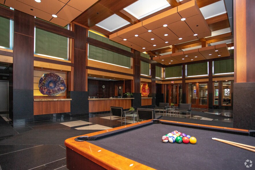 More Photos Of 401-411 S Old Woodward Ave, Birmingham Office Residential For Lease