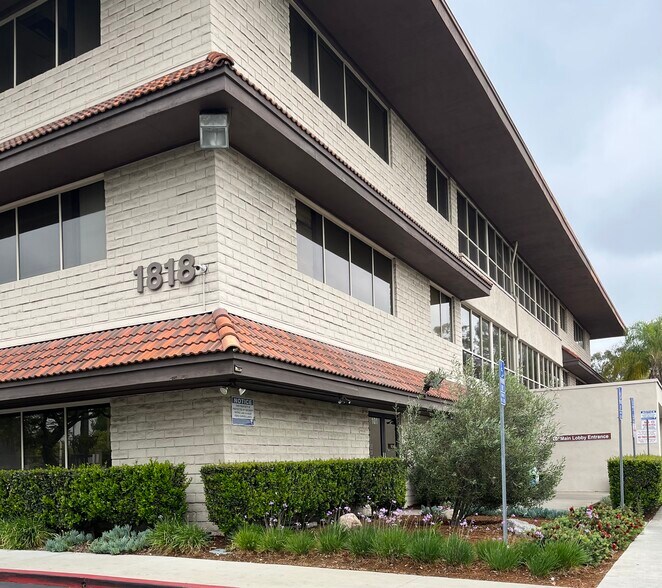 More Photos Of 1818 N Orange Grove Ave, Pomona Medical For Lease