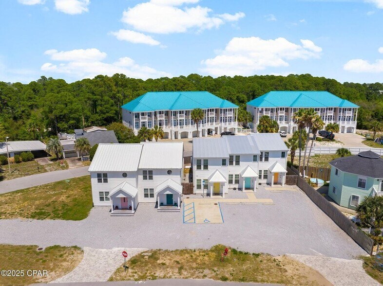 More Photos Of 10609 Parkhill Cir, Panama City Beach Apartments For Sale