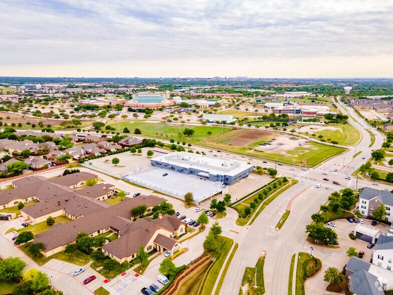 More Photos Of 6957 W Plano Pky, Plano Medical For Lease