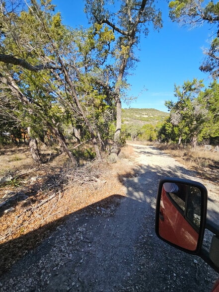 More Photos Of 40930 FM 3159, Canyon Lake Manufactured Housing Mobile Home Park For Sale