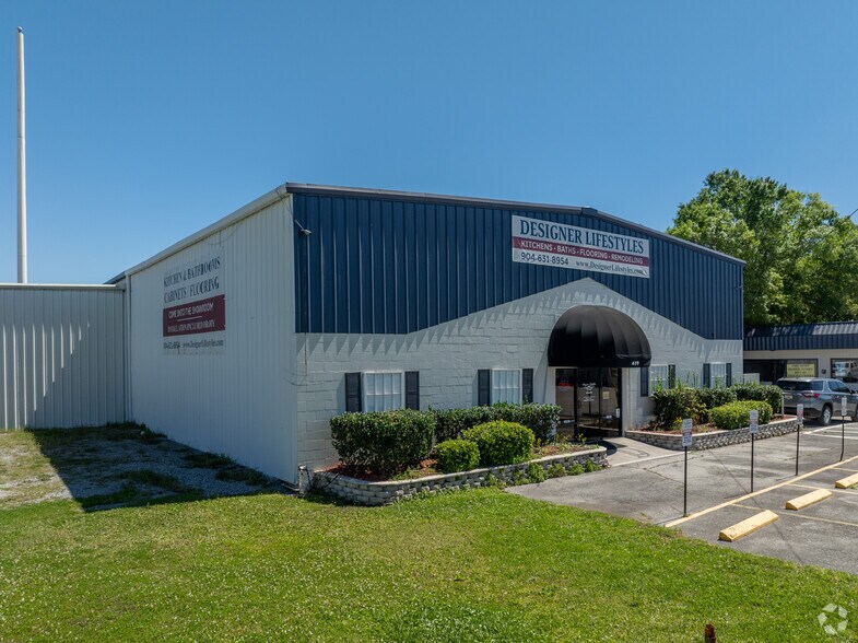 More Photos Of 619 Cassat Ave, Jacksonville Warehouse For Lease