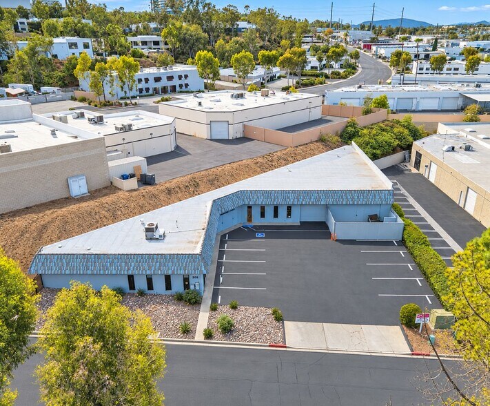 More Photos Of 205 Market Pl, Escondido Warehouse For Sale