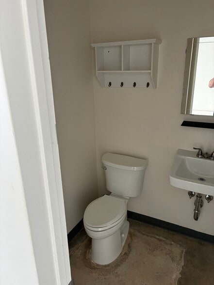 More Photos Of 343 Culver Blvd, Playa Del Rey Restaurant For Lease