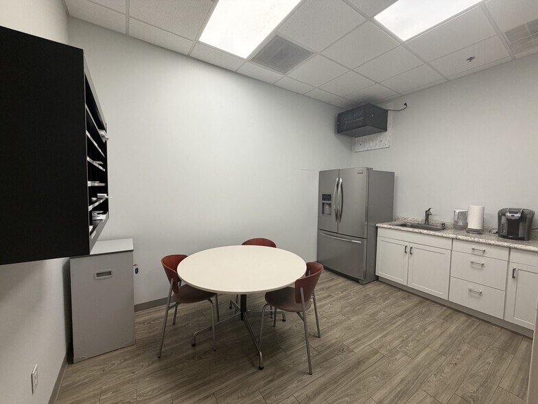 More Photos Of 1470 Tobias Gadson Blvd, Charleston Coworking Space