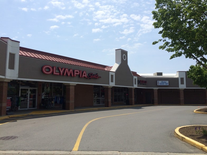 More Photos Of 5-39 Davis Straits, Falmouth Unknown For Sale