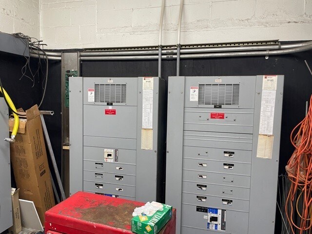 More Photos Of 19 Blanchard St, Lawrence Food Processing For Lease