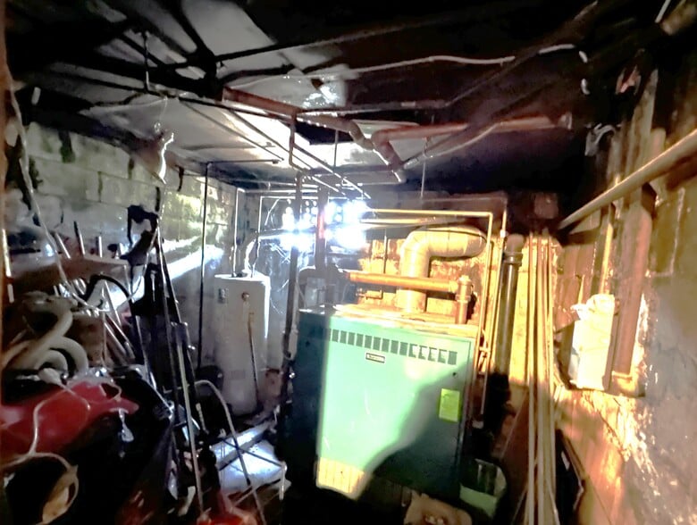 More Photos Of 3301 E Monument St, Baltimore Religious Facility For Sale