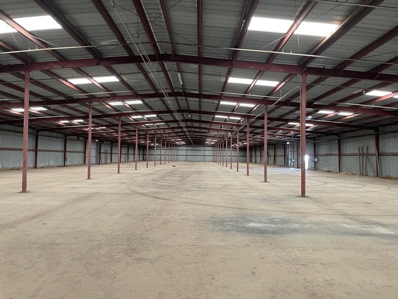 More Photos Of 375 Compress, Las Cruces Warehouse For Sale