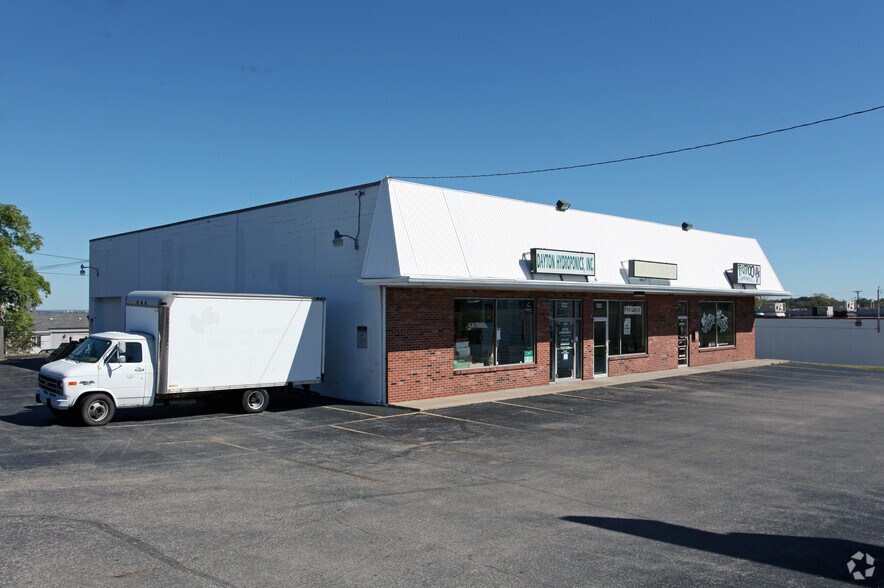 More Photos Of 3856-3860 Miamisburg Centerville Rd, Dayton Freestanding For Lease