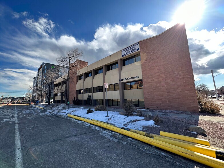 More Photos Of 405 S Cascade Ave, Colorado Springs Coworking Space