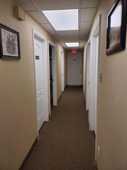 More Photos Of 35337 Warren Rd, Westland Medical For Sale