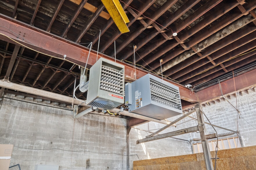 More Photos Of 3201 N 9th St, St, Saint Louis Warehouse For Sale