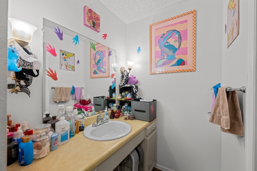 More Photos Of 10527 W 6th Pl, Lakewood Apartments For Sale