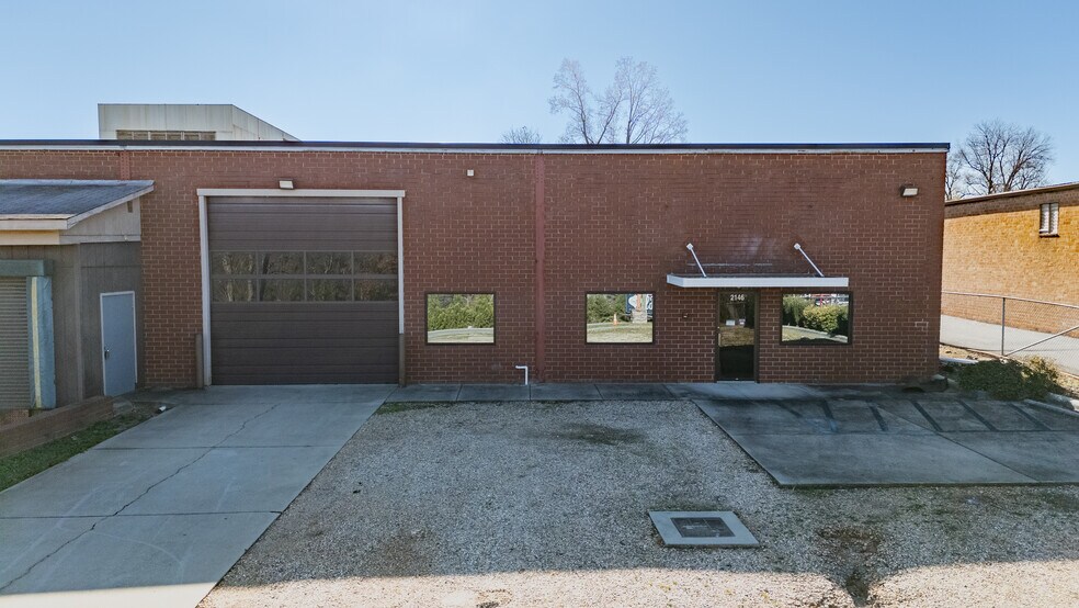 More Photos Of 2146 Highland Ave NE, Hickory Warehouse For Sale