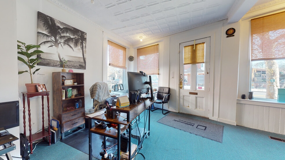 More Photos Of 934 State St, New Haven Apartments For Lease
