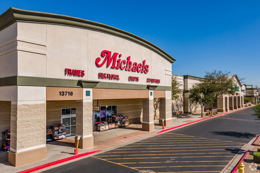 More Photos Of 13764 W Bell Rd, Surprise Unknown For Lease