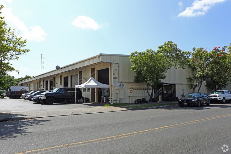 Primary Photo Of 99-899 Iwaena St, Aiea Warehouse For Lease