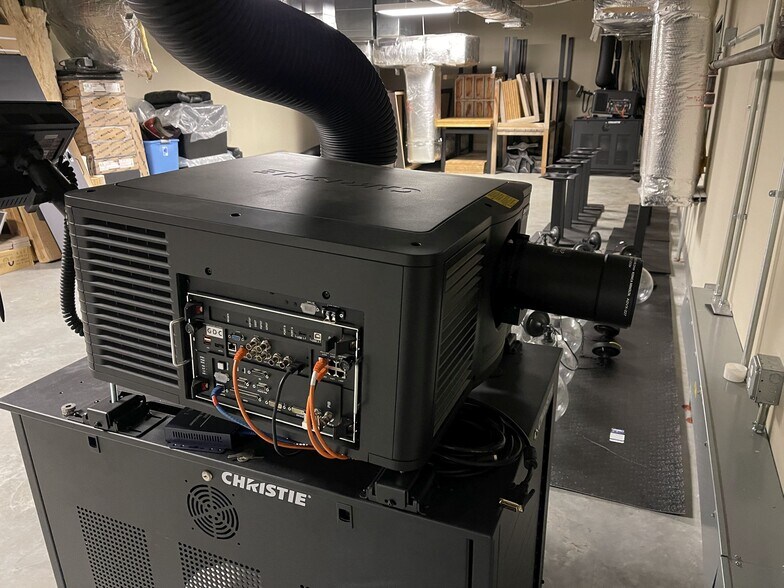 More Photos Of 4780 Cornell Rd, Cincinnati Movie Theatre For Sale