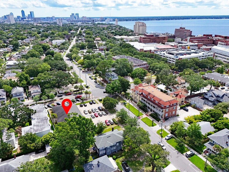 More Photos Of 2715 Oak St, Jacksonville Medical For Lease