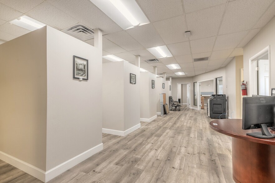 More Photos Of 430 Andalusia Ave, Ormond Beach Warehouse For Sale