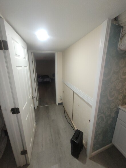 More Photos Of 1458 W 32nd St, Indianapolis Apartments For Sale