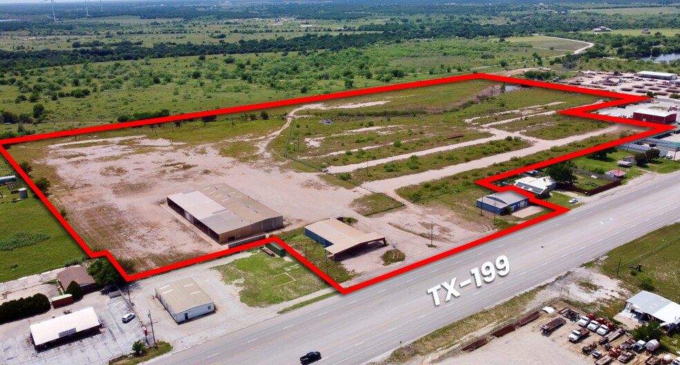 Primary Photo Of 902 S Main St, Jacksboro Warehouse For Sale