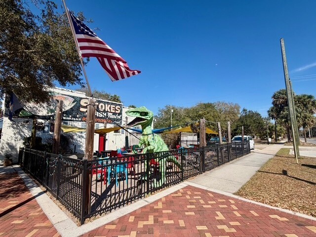 More Photos Of 417 S Sanford Ave, Sanford Storefront For Sale